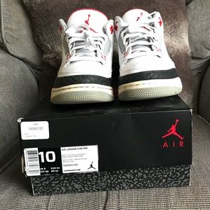 Air Jordan 3 Fire Red